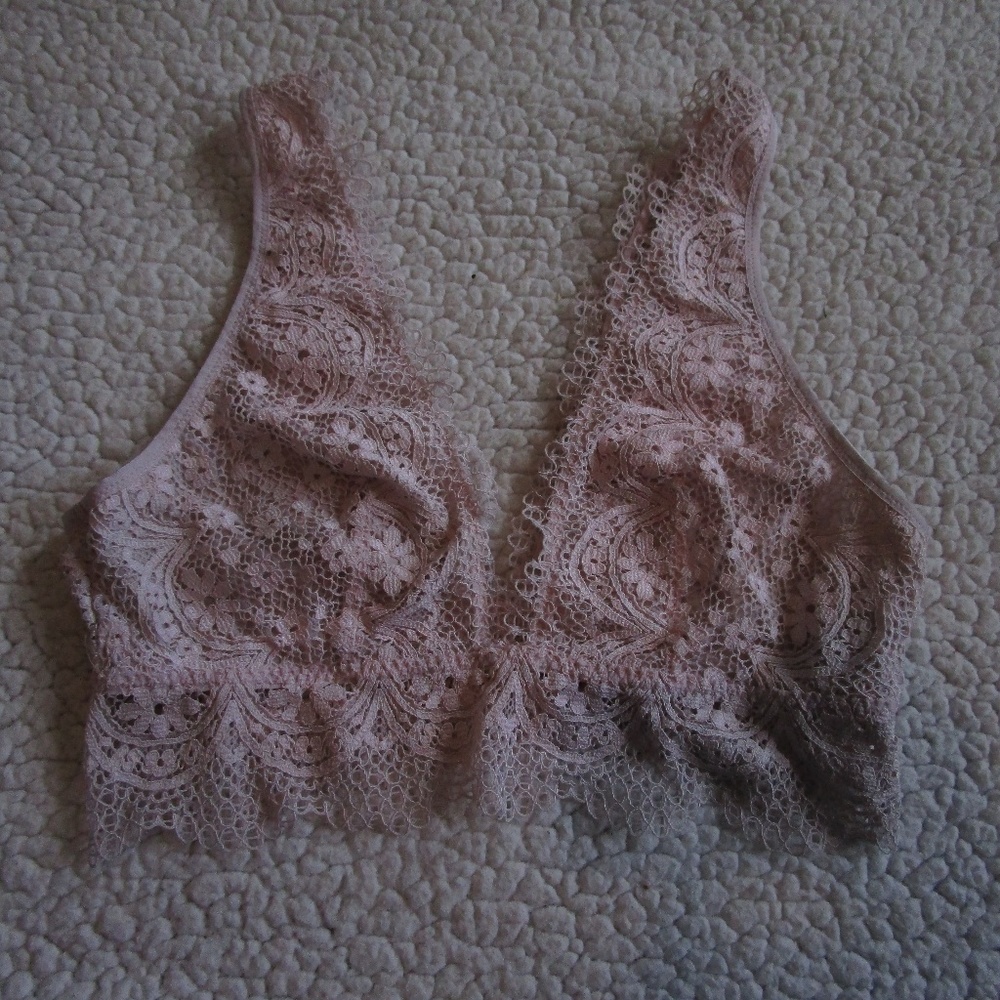 VS lace bralette